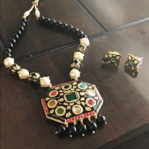 Necklace and earrings set